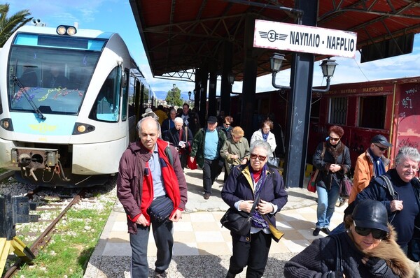 Έκτακτα σιδηροδρομικά δρομολόγια ενόψει της κορύφωσης του καρναβαλιού