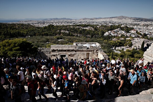 Το Ισραήλ «ψηφίζει» Ελλάδα για διακοπές