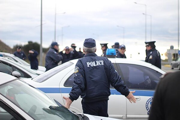 Κεφαλονιά: Νεαρός πυροβόλησε την μητέρα του