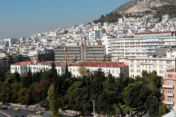 Γιατί πήγαν σήμερα 7 Γερμανοί βουλευτές στον Ευαγγελισμό;