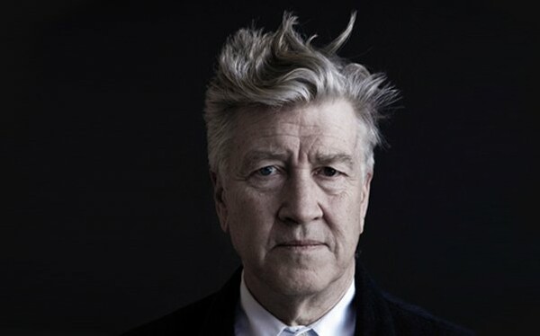 O David Lynch επιστρέφει στο ‘Twin Peaks’