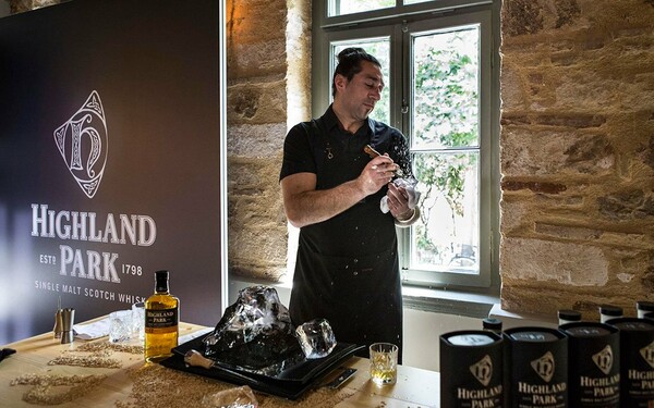 1ο Pop Up Distillery του Highland Park