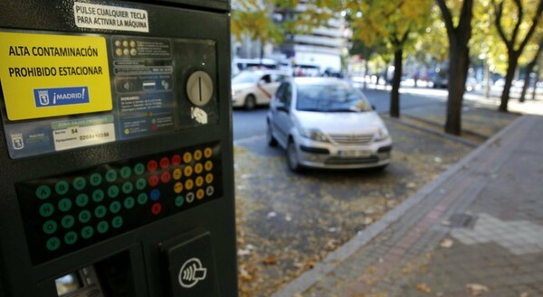 Η τεράστια ατμοσφαιρική ρύπανση της Μαδρίτης "έδιωξε" τα ΙΧ από το κέντρο της πόλης