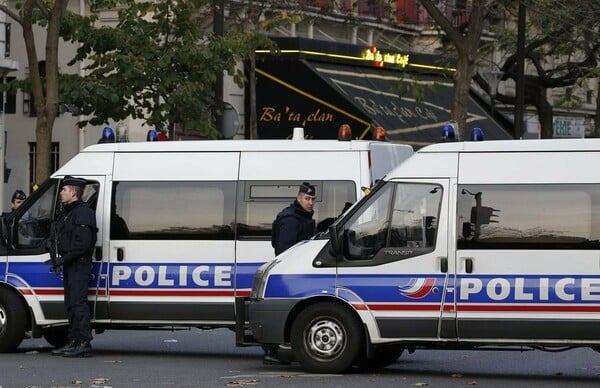 Πόλη φάντασμα το Παρίσι - Κλειστά σχολεία, μουσεία και βιβλιοθήκες