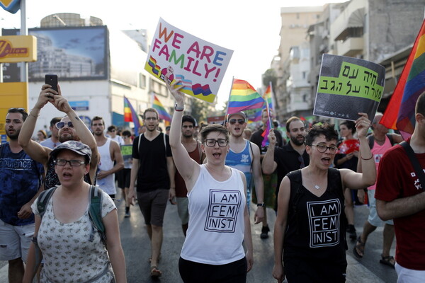 Οργή στο Ισραήλ για το νόμο που δεν επιτρέπει σε γκέι να αποκτήσουν παιδιά μέσω παρένθετης μητέρας