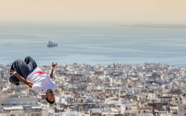 «Είμαι ο DK και αυτό είναι το Freerunning»