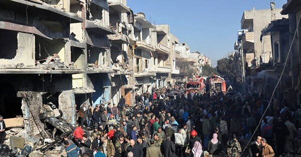 15 άμαχοι σκοτώθηκαν από βόμβα σε παγιδευμένο όχημα στη Συρία