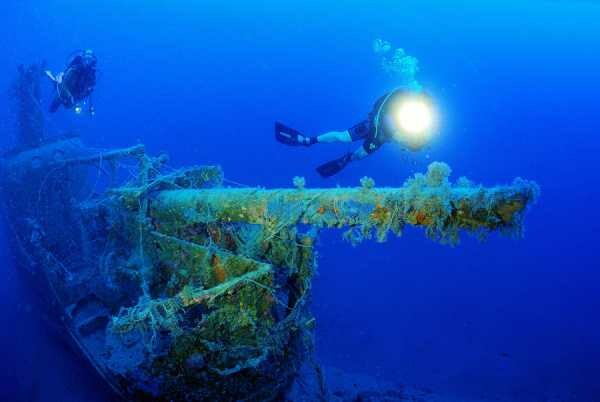 Καταδυτικό πάρκο με 26 ναυάγια δρομολογείται στον Ευβοϊκό