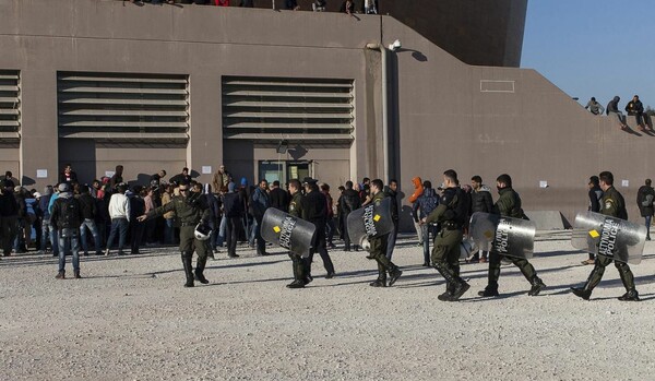 Γίνεται διαχωρισμός των προσφύγων και δεν θα πάνε όλοι στο Ελληνικό