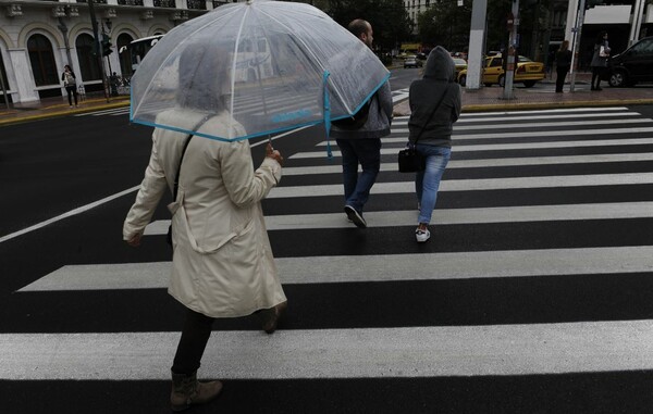 Τοπικές βροχές και καταιγίδες σήμερα