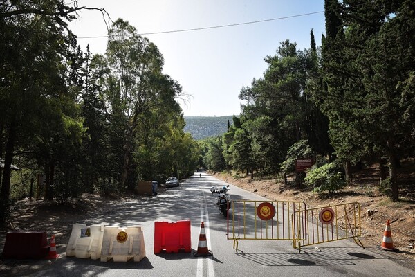 Κλειστή η είσοδος προς τον Υμηττό λόγω του αυξημένου κινδύνου πυρκαγιάς