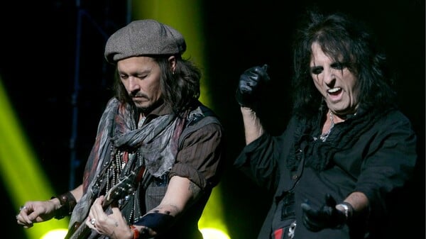 Το συγκρότημα του Johnny Depp και του Alice Cooper θα αποτίσει φόρο τιμής στον Lemmy στα βραβεία Grammy