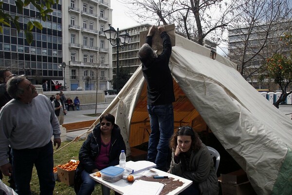 Το Σύνταγμα γεμάτο σκηνές - Οι αγρότες κατασκηνώνουν για το ΣΚ