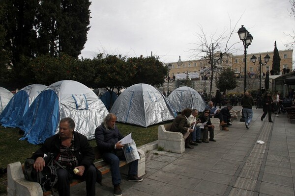 Το Σύνταγμα γεμάτο σκηνές - Οι αγρότες κατασκηνώνουν για το ΣΚ