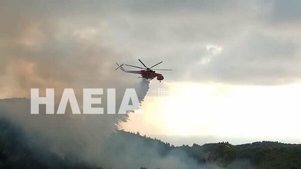 Μεγάλη φωτιά στα Ρεβελέικα Ζαχάρως (upd)