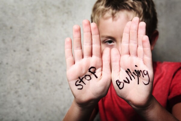 Νέο νόμο για την ποινικοποίηση του bullying ετοιμάζει η κυβέρνηση