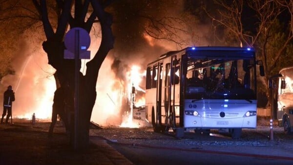 Οι πρώτες εικόνες από το μακελειό στην Τουρκία