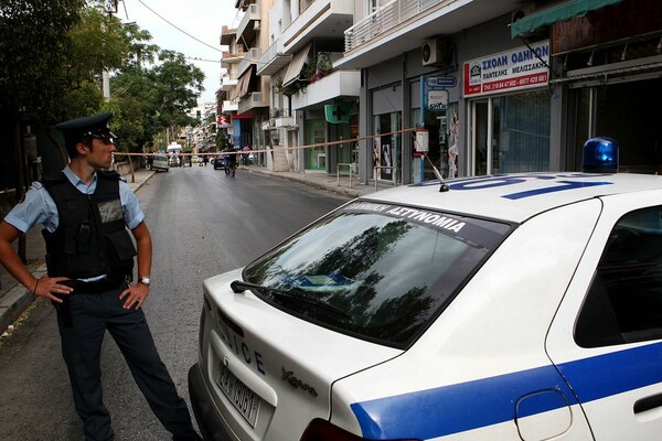 Δέκα προσαγωγές για υποθέσεις εκρήξεων και εκβιασμών