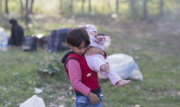 Σοκαριστικές αποκαλύψεις για δεκάδες βιασμούς μικρών προσφυγόπουλων σε "υποδειγματικό" καταυλισμό της Τουρκίας