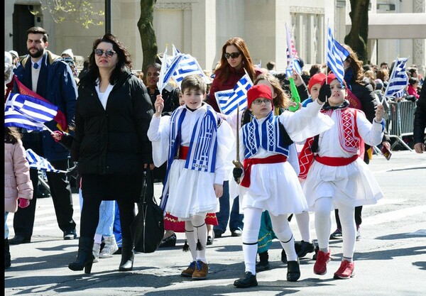 Ο Κ. Μητσοτάκης στην παρέλαση της Νέας Υόρκης (φώτο)