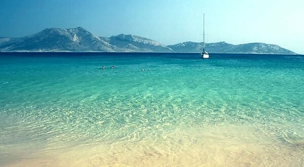 Στις πιο καθαρές οι ελληνικές παραλίες