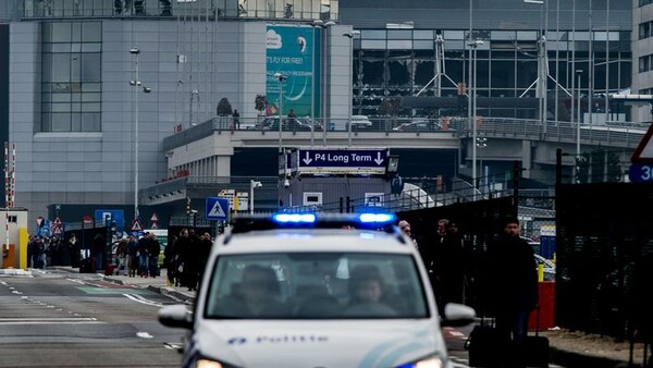 Bρυξέλλες: Επιβεβαιώθηκε επίθεση αυτοκτονίας στο αεροδρόμιο