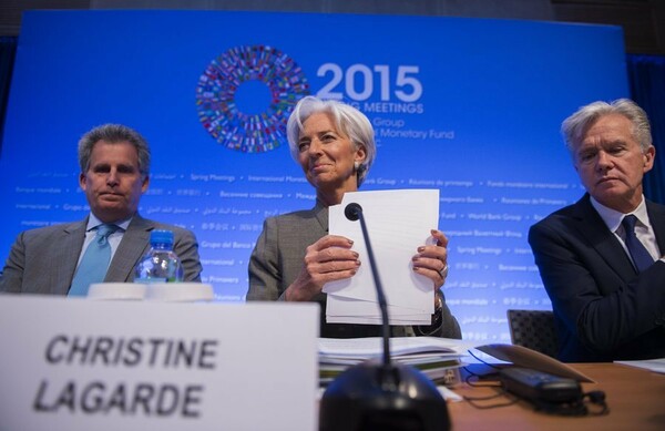 ΔΝΤ: Όλοι οι θεσμοί πρέπει να αναγνωρίσουν πως η ελληνική οικονομία απέτυχε