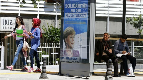 Οι μισοί Γερμανοί νιώθουν "ξένοι" στην πατρίδα τους λόγω της παρουσίας "πολλών μουσουλμάνων"