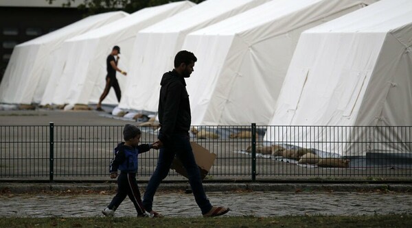 Γερμανία: 21χρονος πυροβόλησε με αεροβόλο κατά κέντρου προσφύγων τραυματίζοντας ένα 5χρονο κοριτσάκι