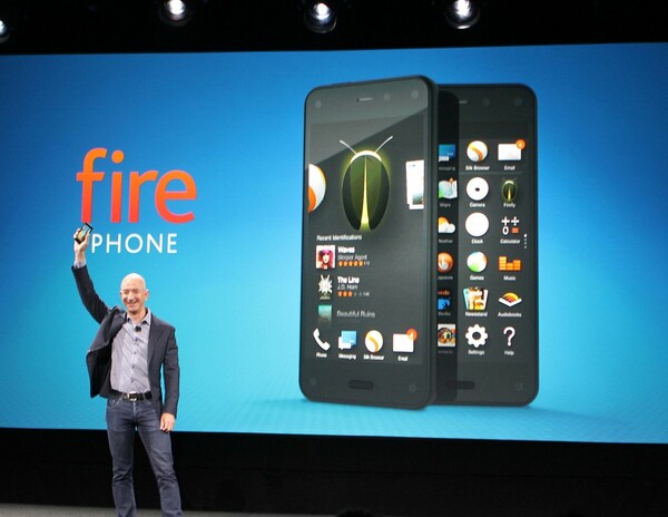 Αυτό είναι το Fire Phone, το νέο smartphone της Amazon