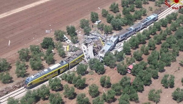 23 οι νεκροί από το σιδηροδρομικό δυστύχημα στην Ιταλία (update)