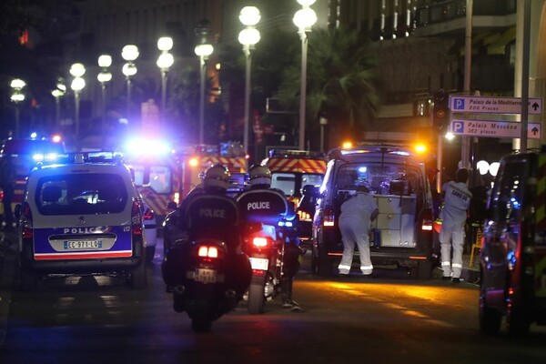 Έλεγχοι στα σύνορα από την Ισπανία, μετά την τρομοκρατική επίθεση στη Γαλλία