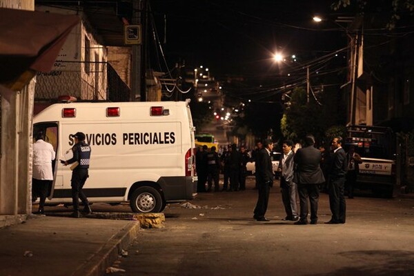 Μεξικό: Ένοπλοι "θέρισαν" με αυτόματα οικογένεια-11 νεκροί