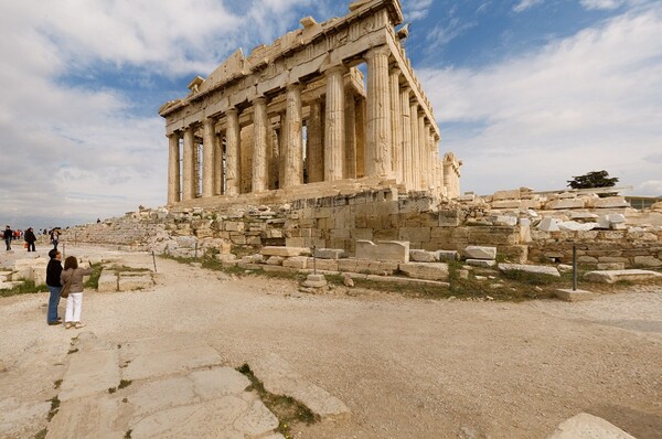 Έχω Athens arounder, πάμε μια βόλτα;