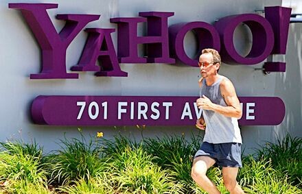 Πουλιέται η Yahoo! (πάλι);