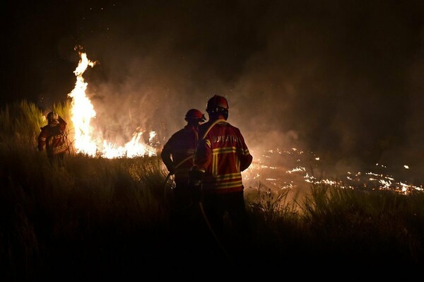 Πορτογαλία: Μάχη με τις φλόγες στη Μαδέρα και το νότιο τμήμα της χώρας