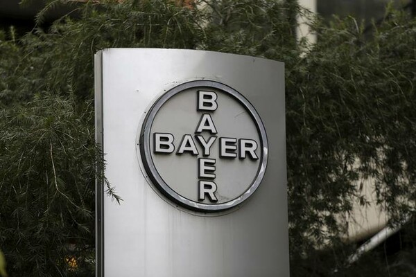 WSJ: H Bayer έκανε νέα, αυξημένη προσφορά για την εξαγορά της Monsanto