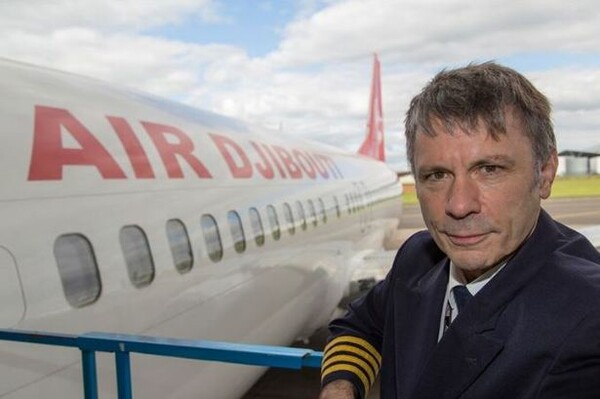 Ξανά στον αέρα η Air Djibouti με "πρώτο" πιλότο τον Μπρους Ντίκινσον