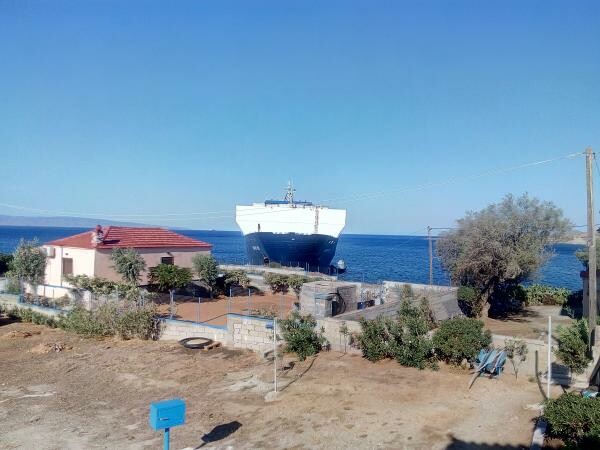 Τουρκικό φορτηγό πλοίο προσάραξε στη Λακωνία
