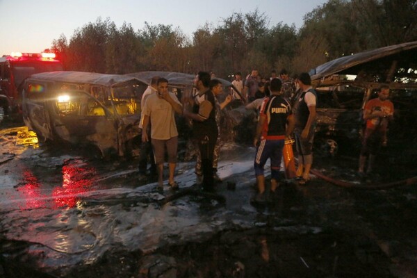 Ιράκ: 12 άμαχοι σκοτώθηκαν από έκρηξη βόμβας