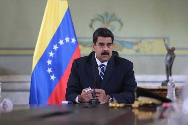 Ελεύθερα πέντε μέλη της αντιπολίτευσης στη Βενεζουέλα