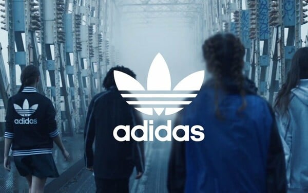 adidas Originals goes to Plisskën!