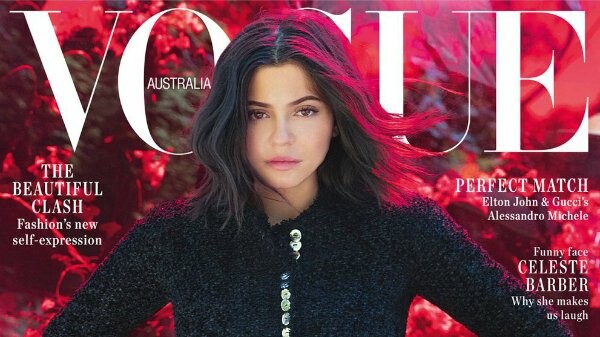 Η Κάιλι Τζένερ άβαφτη στο εξώφυλλο της Vogue - Θέλει να γίνει παράδειγμα για την κόρη της