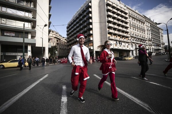 Ποιοι δρόμοι θα κλείσουν στην Αθήνα την Κυριακή για το «Athens Santa Run»