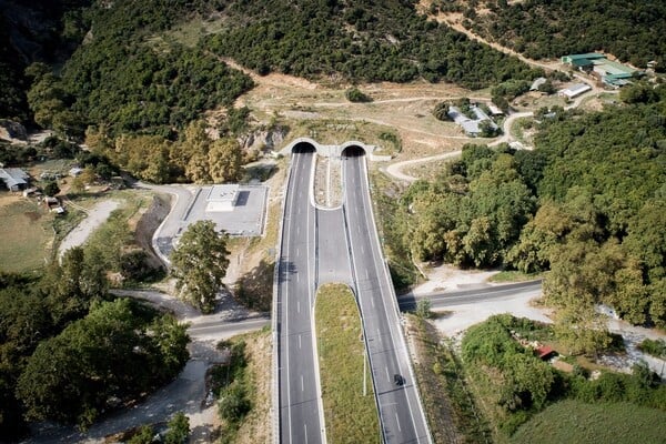 Διακοπή κυκλοφορίας στις σήραγγες Τεμπών λόγω έργων