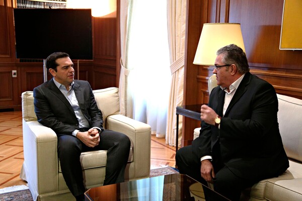 Διαδοχικές συναντήσεις Τσίπρα με τους πολιτικούς αρχηγούς ενόψει της Διάσκεψης για το Κυπριακό