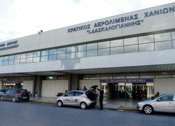 Καθηλώθηκαν αεροπλάνα στα Χανιά