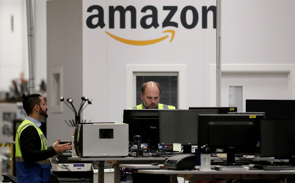 Η Γερμανία ξεκινά έρευνα σε βάρος της Amazon