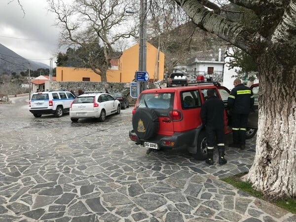 Χανιά: Γυναίκα έπεσε σε γκρεμό, σε εξέλιξη επιχείρηση για τη διάσωσή της