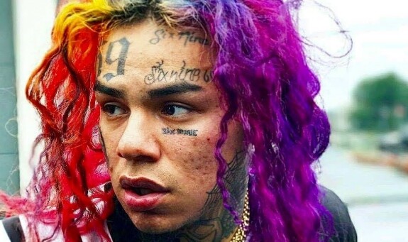 Βίντεο αποκαλύπτει τον πανικό του ράπερ Tekashi 6ix9ine μετά τους πυροβολισμούς σε βίλα